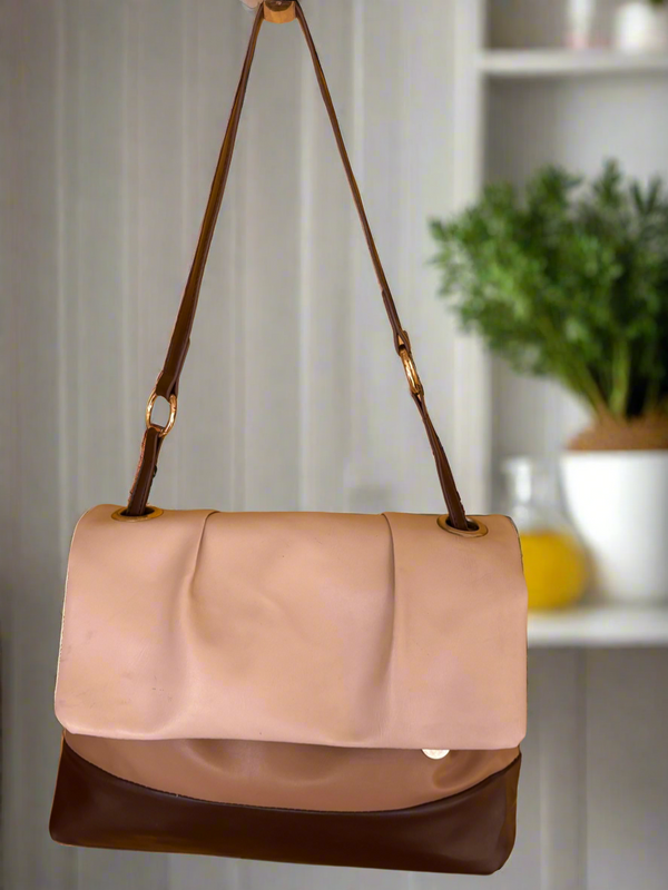 TRI-TONAL HANDBAG