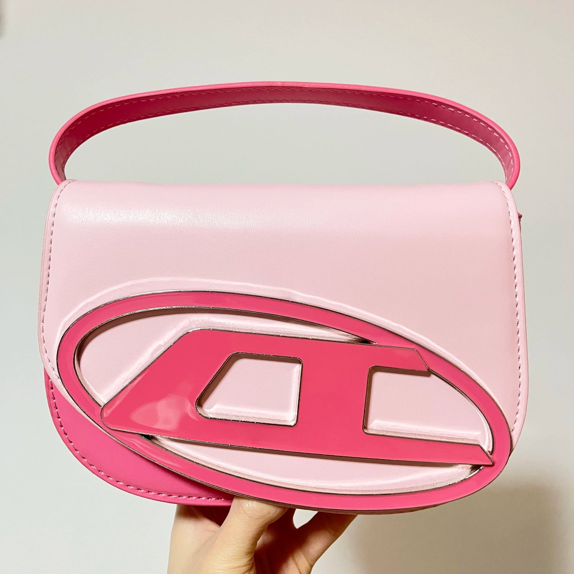 DIESEL MEDIUM 1DR LEATHER SHOULDER BAG PINK