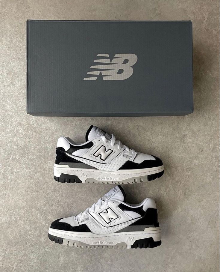 NEW BALANCE 550 “White & Black”