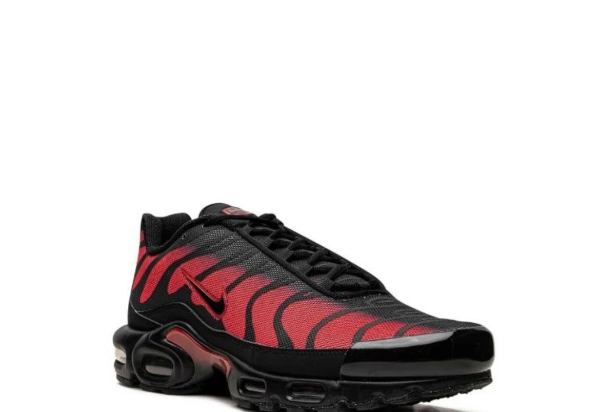 NIKE AIR MAX PLUS "BRED REFLECTIVE"