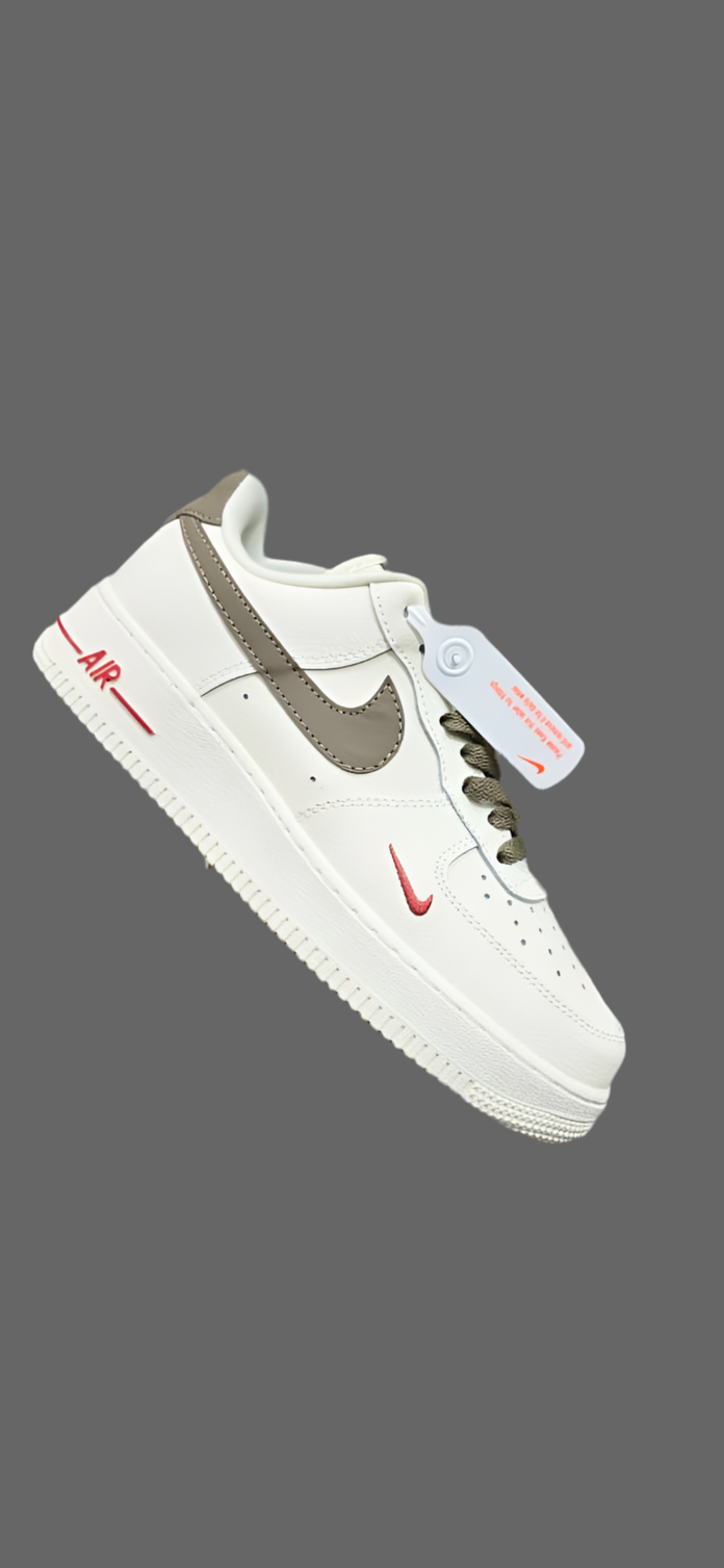NIKE AIR FORCE ONE DESIGNER