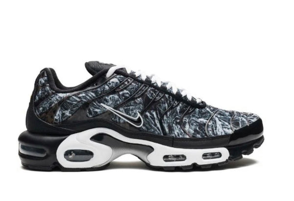 AIR MAX PLUS AMP "SHATTERED
ICE" SNEAKERS