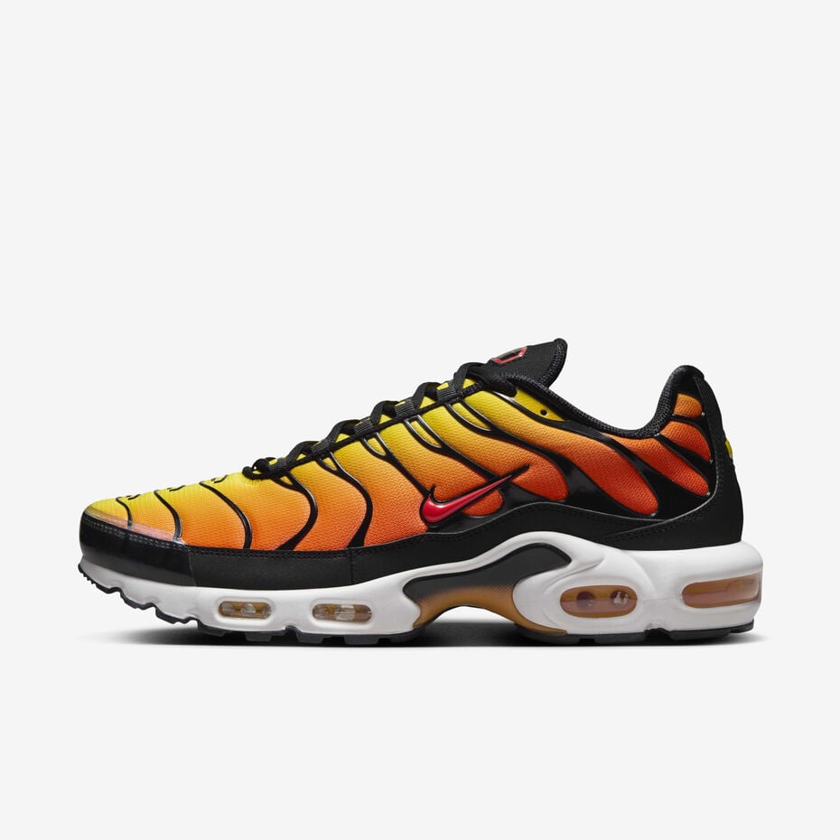 NIKE AIR MAX PLUS “Black/Bright Ceramic/Resin/Pimento”