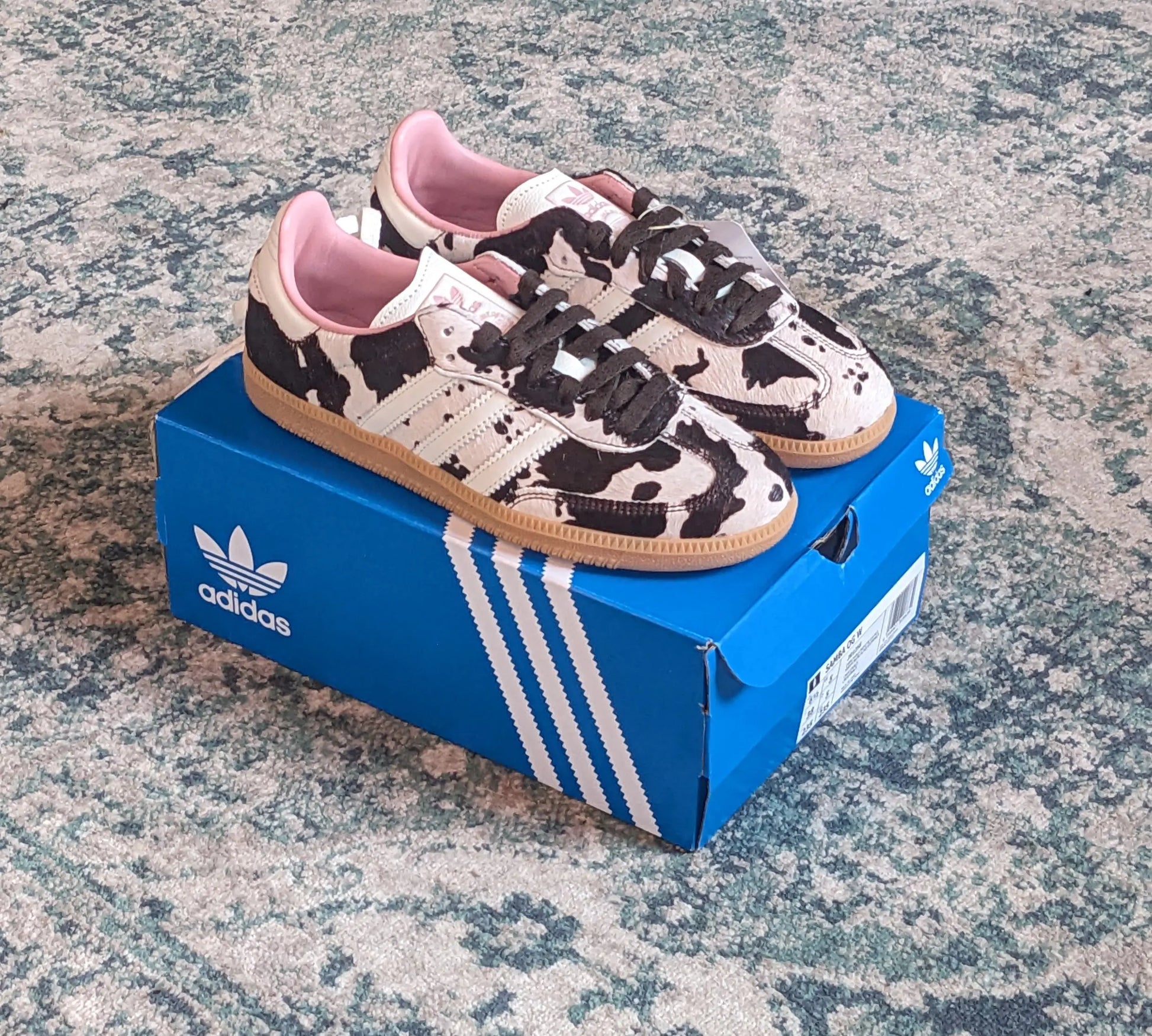ADIDAS SAMBA OG ‘COW PRINT’