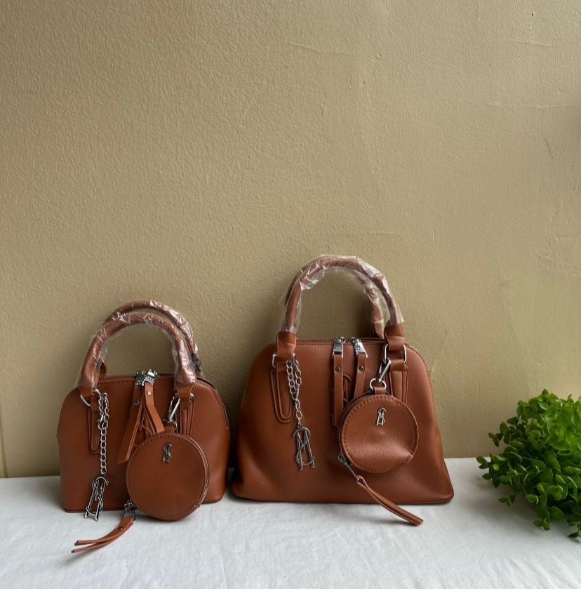 STEVE MADDEN BRULING DOME CROSSBODY