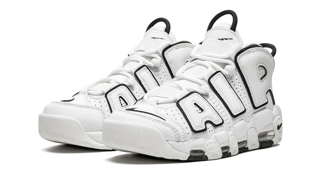 NIKE UPTEMPO