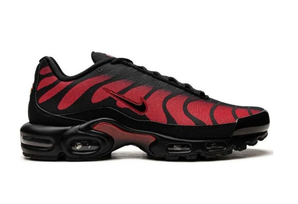 NIKE AIR MAX PLUS "BRED REFLECTIVE"