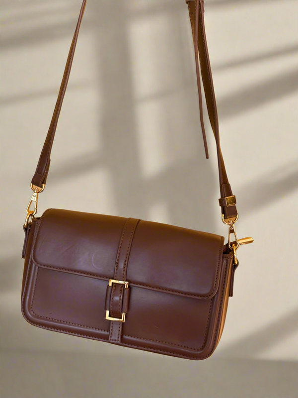 SEMI PATENT LEATHER SHOULDER BAG