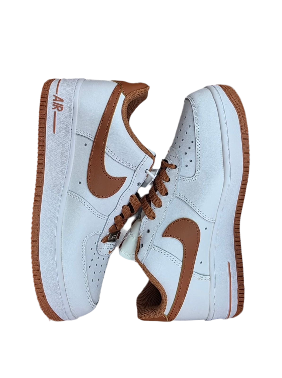 NIKE AIRFORCE 1  “White to Brown”