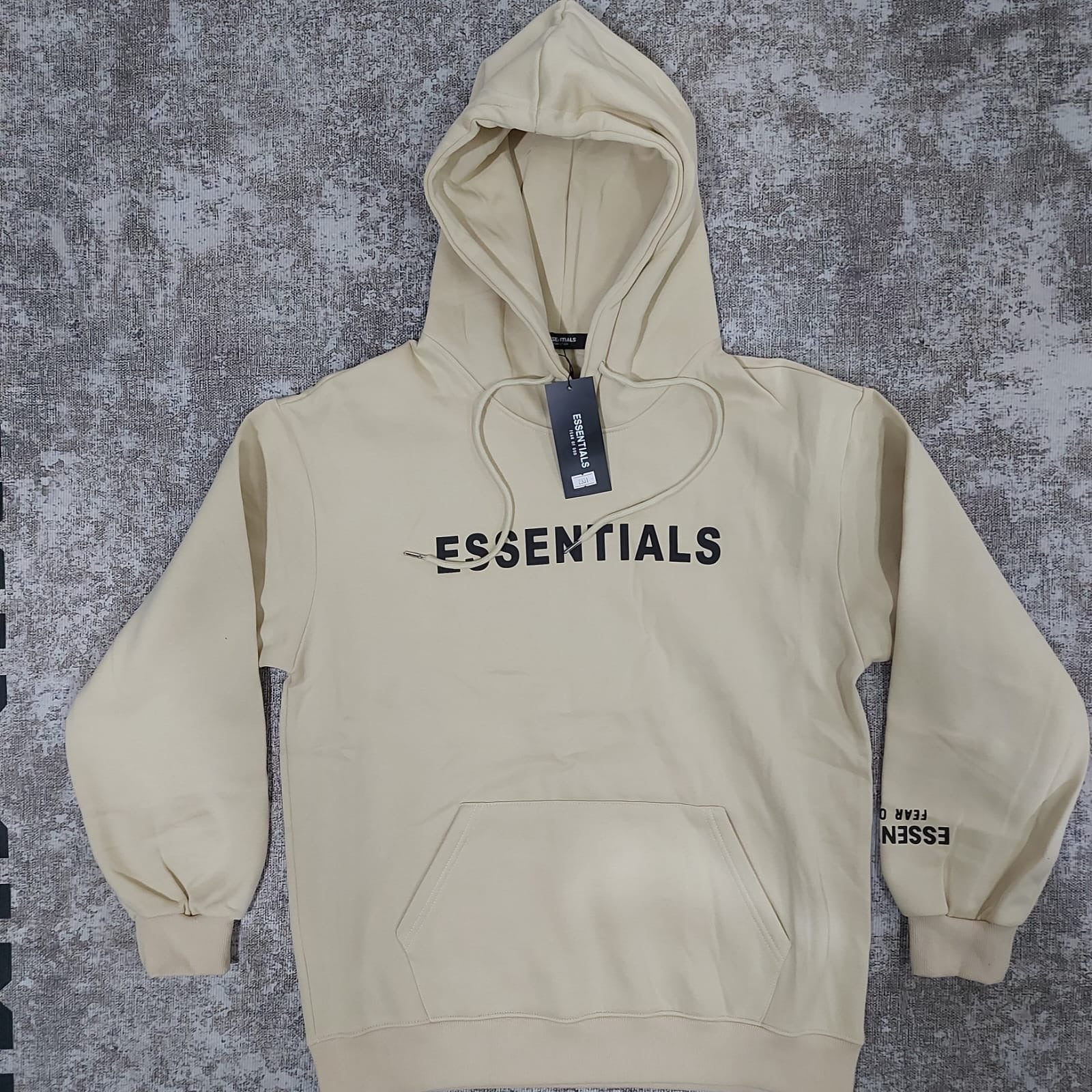ESSENTIALS HOODIE PUFF CITY