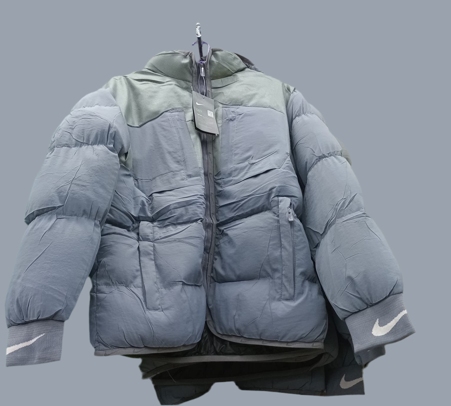 NIKE SLIM PUFFER PUFF CITY