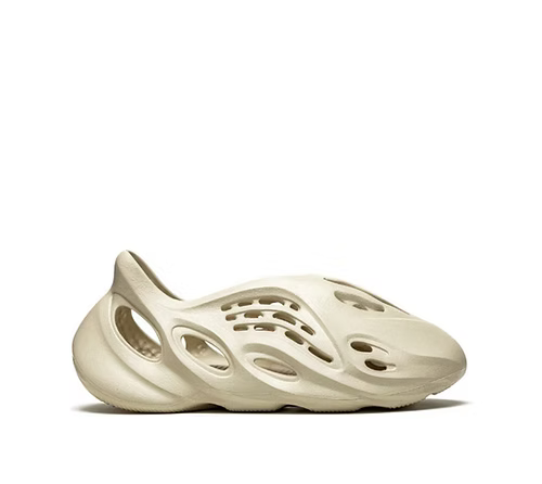 Yeezy Foam Runner - Sand PUFF CITY