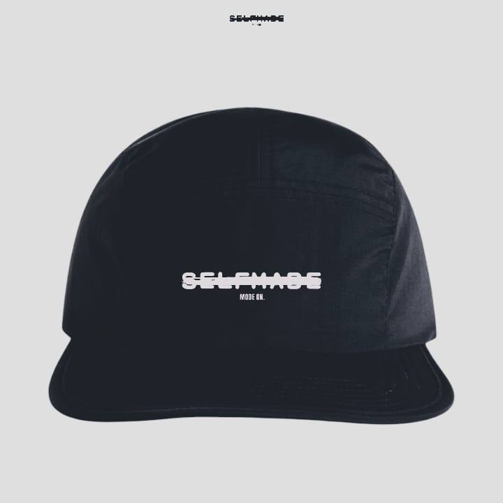 SELF MADE Straight Cap