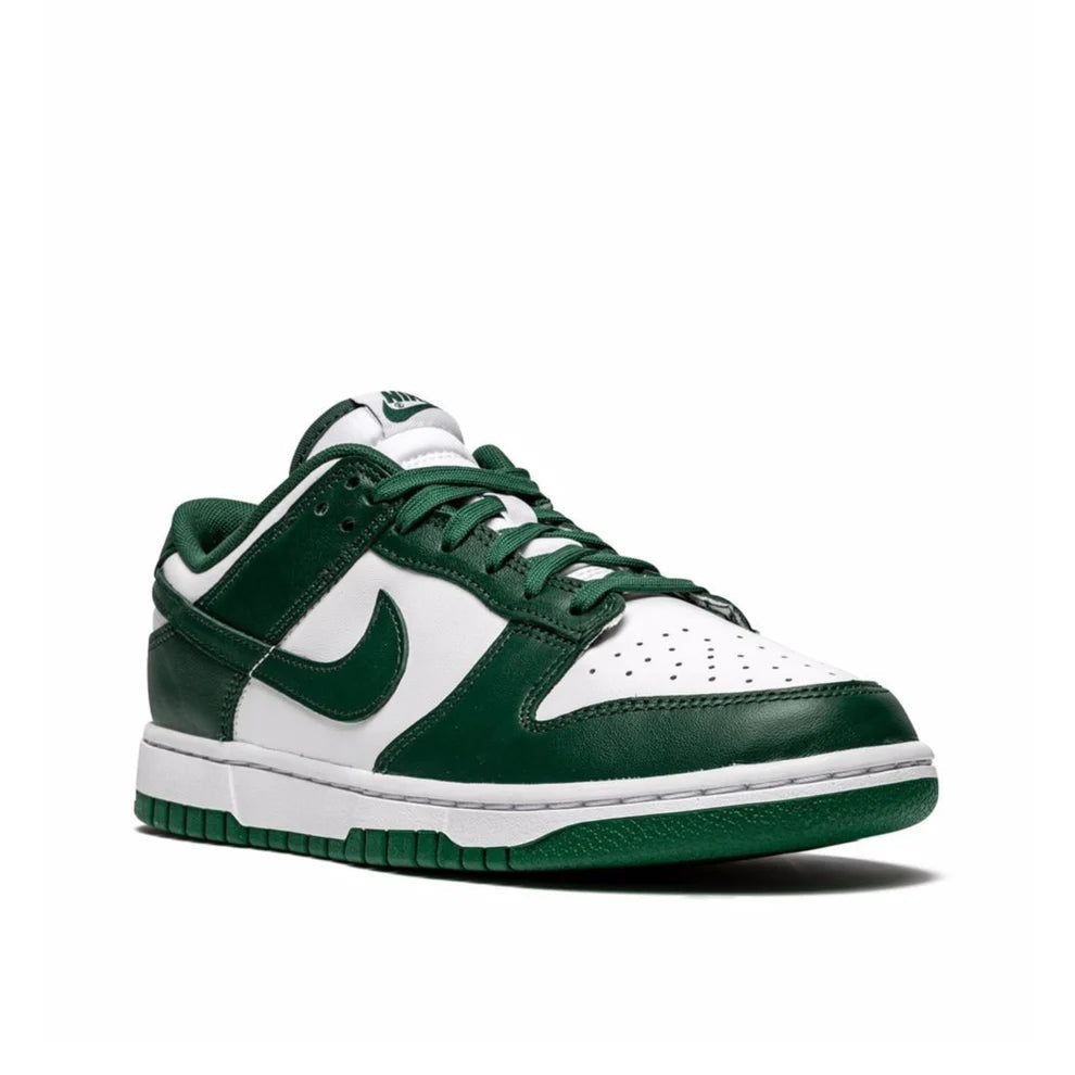 2 NIKE DUNK LOW SB PUFF CITY